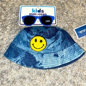NWT toddler hat set